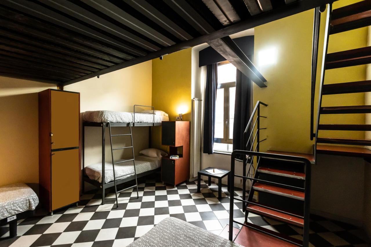 Fabric Hostel Portici Exterior photo